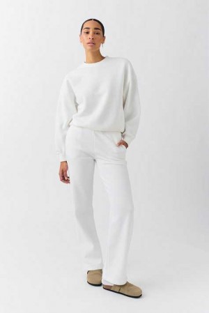 White Women Gina Tricot Basic Straight Sweatpants | 60GAXQENO